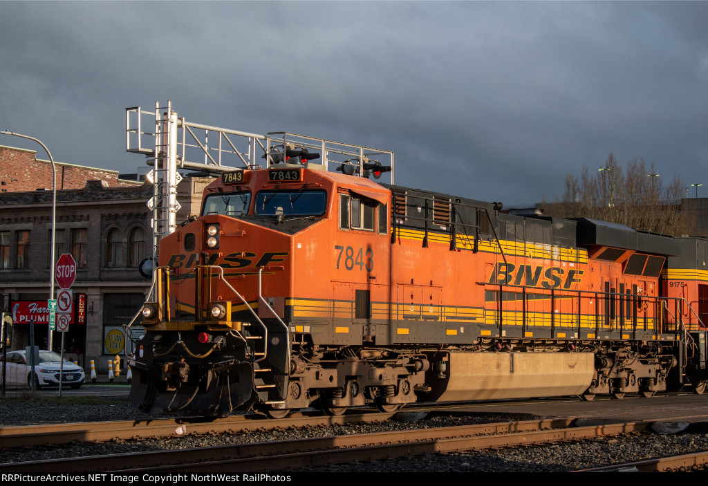 BNSF 7843